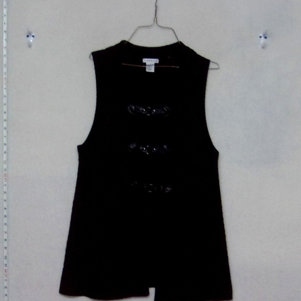 Hannah Woman's Sweater